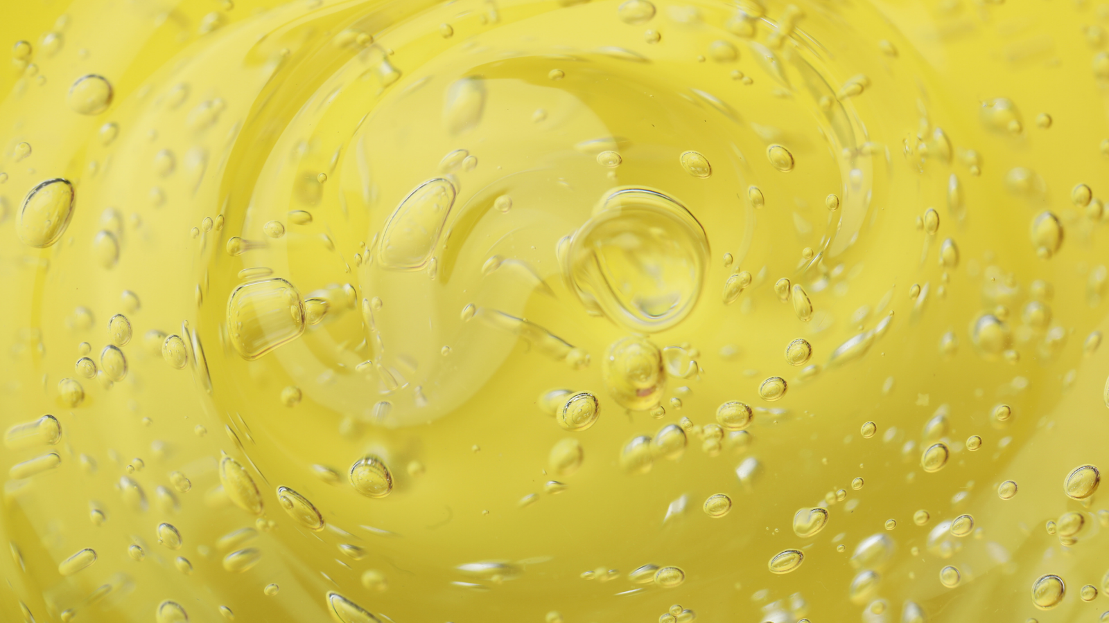 Oil-to-milk cleanser